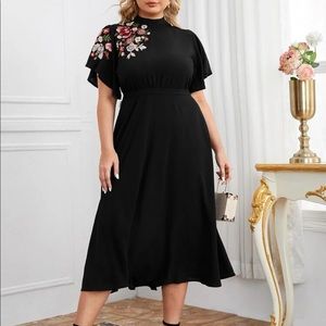 Black plus size ruffle sleeves embroidered belted dress